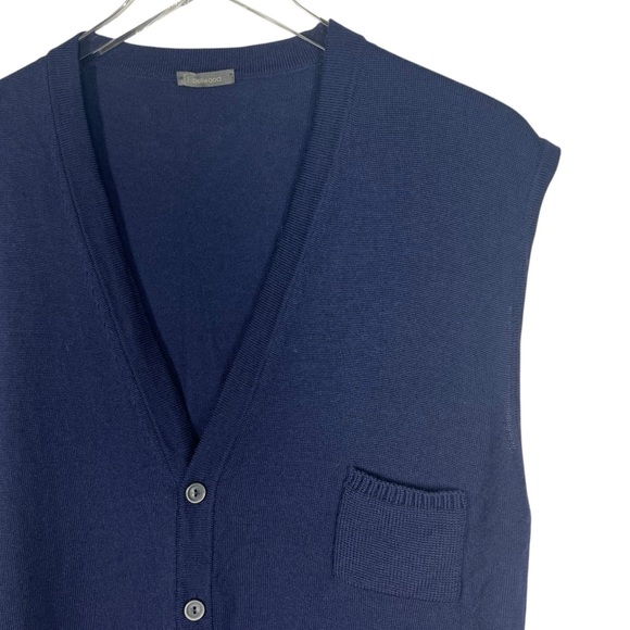 BELLWOOD 56 Fine Merino Wool Button Down V-Neck Sweater Vest Navy Blue - Picture 2 of 9